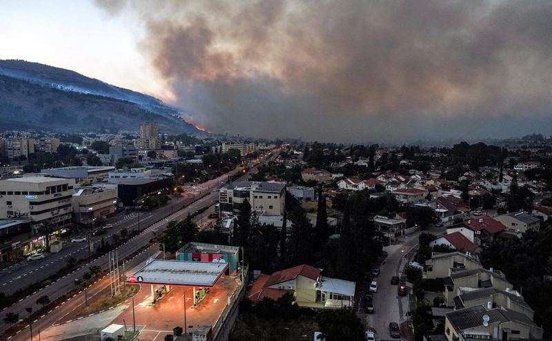 Покинувший правительство Ганц присоединился к акциям протеста в