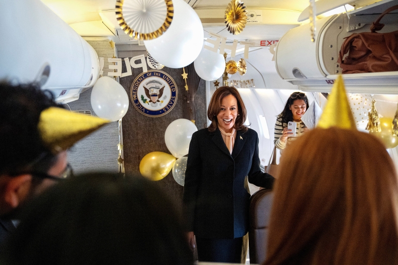 Покушение, рэп Обамы и спорная помощь Бейонсе. Яркие моменты гонки в