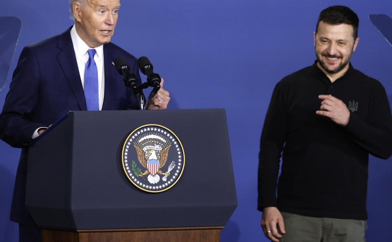 Politico рассказало о реакции ЕС, когда Байден назвал Зеленского