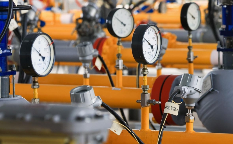 Politico узнала об отказе ЕС от запрета на газ из России по