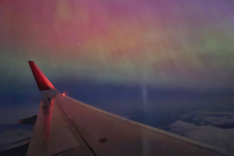 Полярное сияние над городами России. Фотогалерея