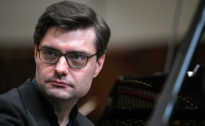 Половина продаж билетов в России пришлась на театры