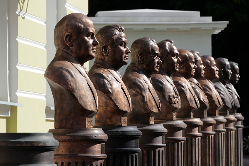 Помощник Церетели назвал причину смерти скульптора