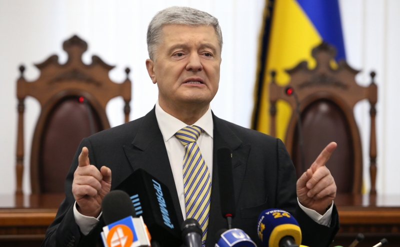 Порошенко рассказал о звонке Путину по поводу золота в Крыму