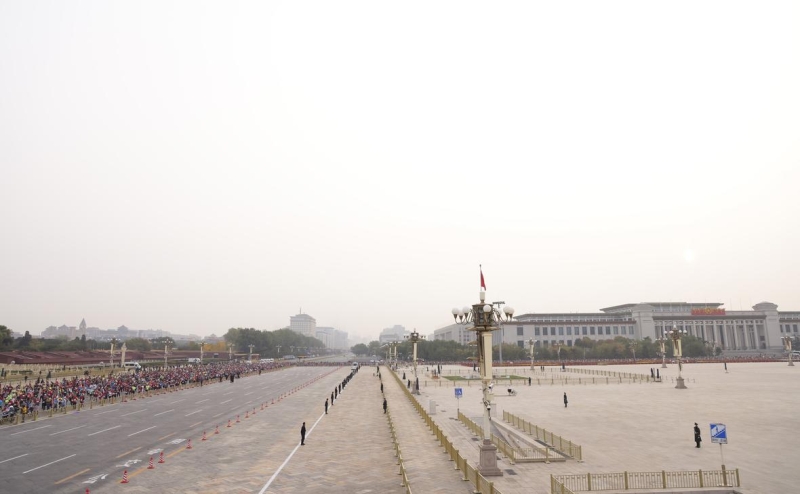 Посла КНР в Париже попросили объявить персоной нон грата за слова о