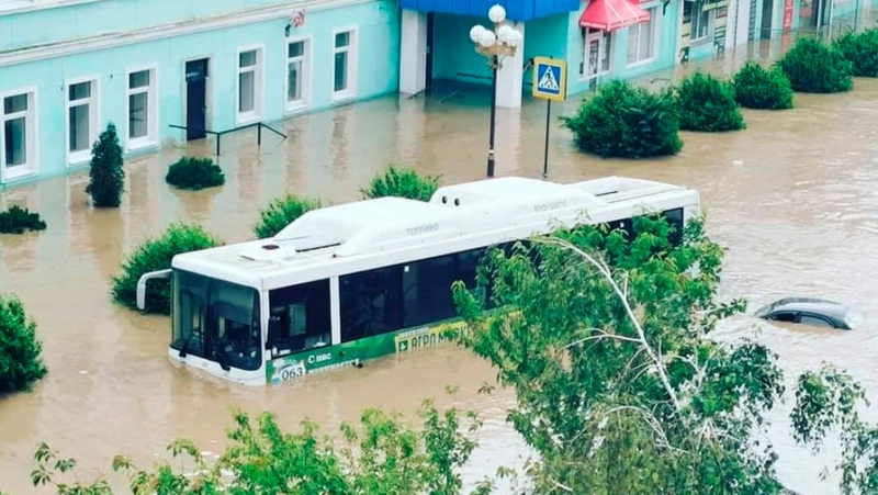 После ливней в Крыму введен режим ЧС регионального масштаба