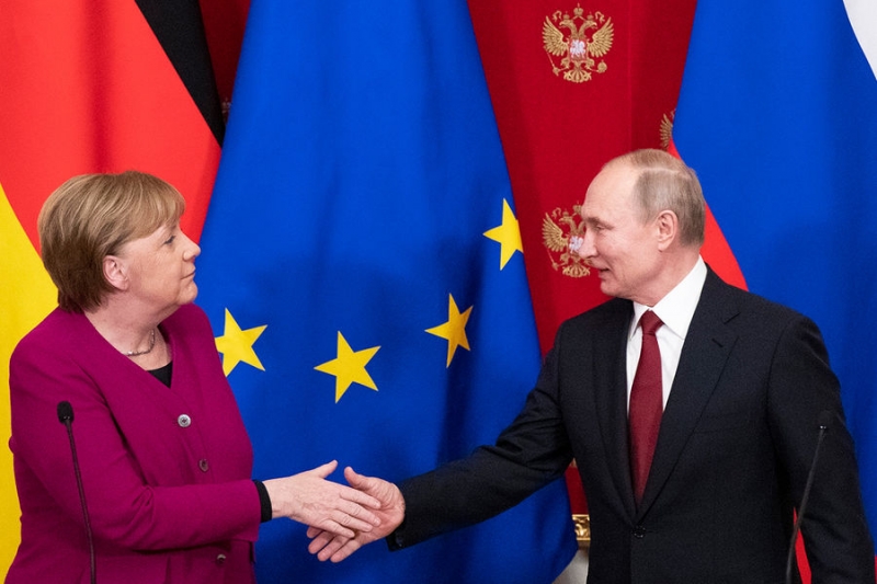 Последний визит Меркель в Москву в качестве канцлера ФРГ станет 20-м по счету