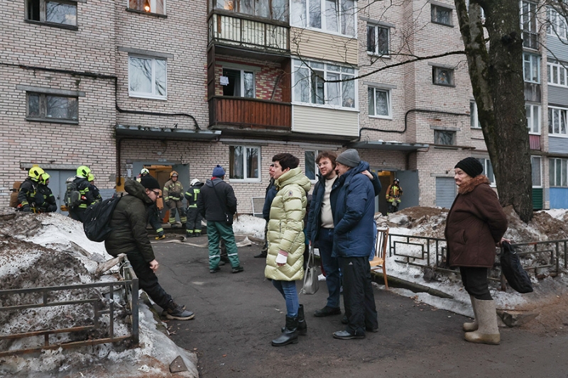 Последствия ЧП в Петербурге. Фотографии