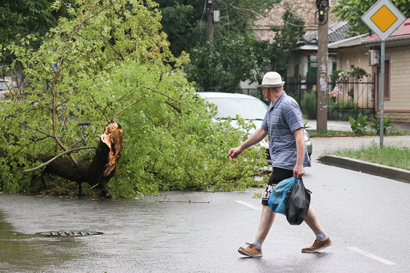 Последствия ливней на черноморском побережье. Фоторепортаж