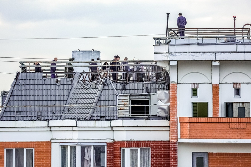 Последствия падения беспилотника в Красногорске. Фоторепортаж