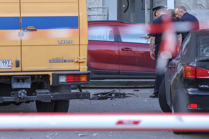 Последствия падения беспилотника в Красногорске. Фоторепортаж