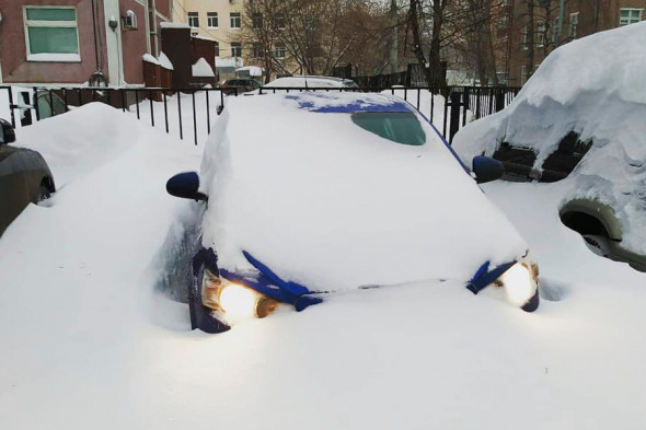 Последствия снегопада в Москве. Фоторепортаж