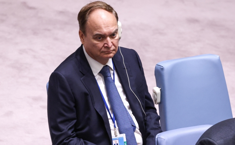 Посол рассказал о «крохах» контактов с США по космосу и Сирии