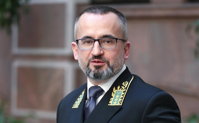 Посол России пригрозил уголовным делом и экстрадицией эсэсовца из