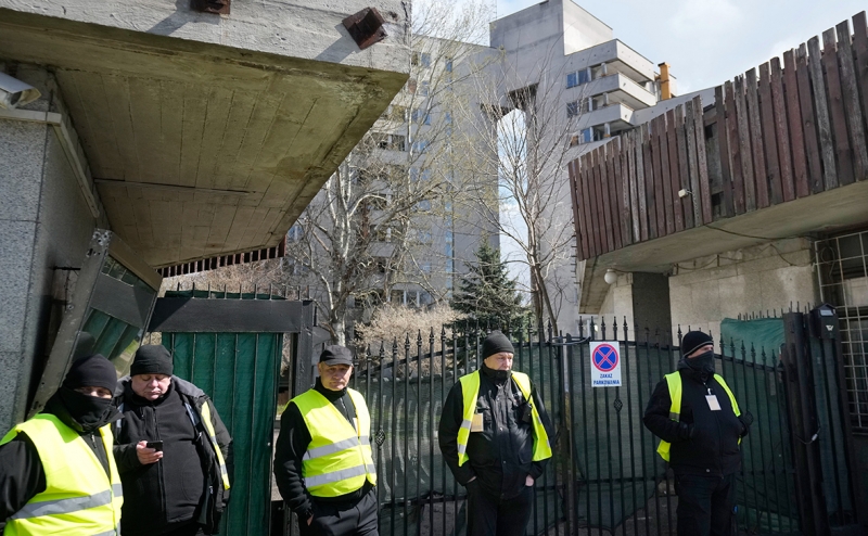 Посол России сообщил о захвате польскими властями дипсобственности