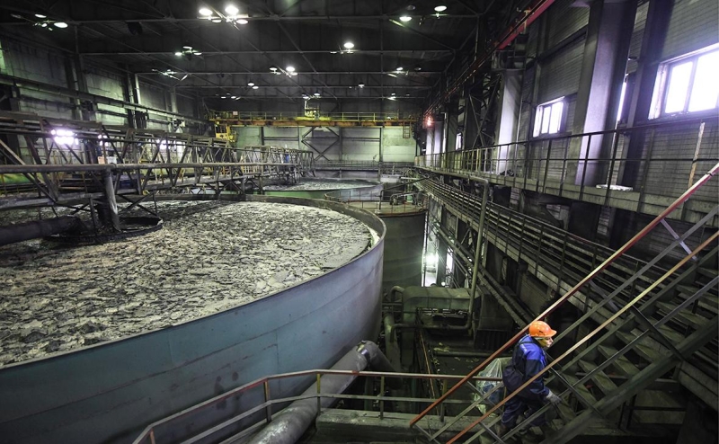 Поставщик китайской техники подал в суд на «Сибантрацит»