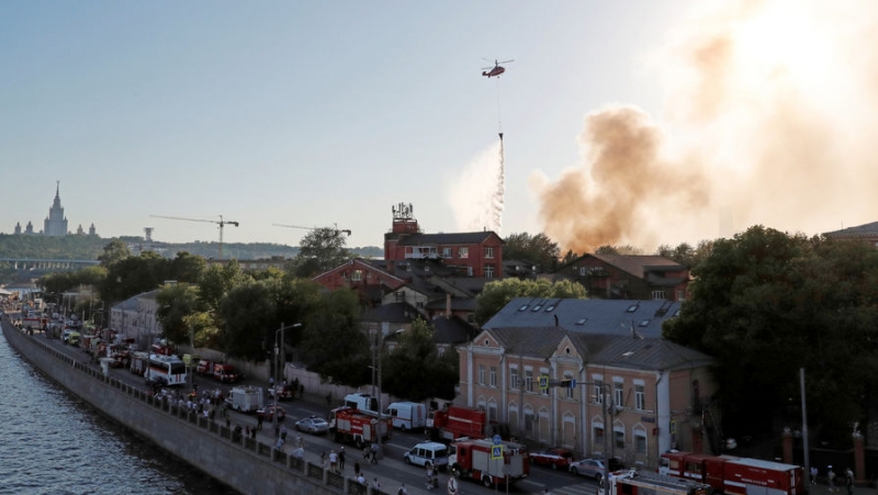 Пожар на складе с пиротехникой в центре Москвы потушен