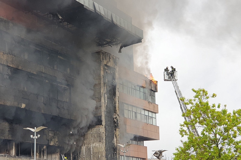 Пожар в Бизнес-центре «Гранд Сетунь Плаза» в Москве. Фоторепортаж
