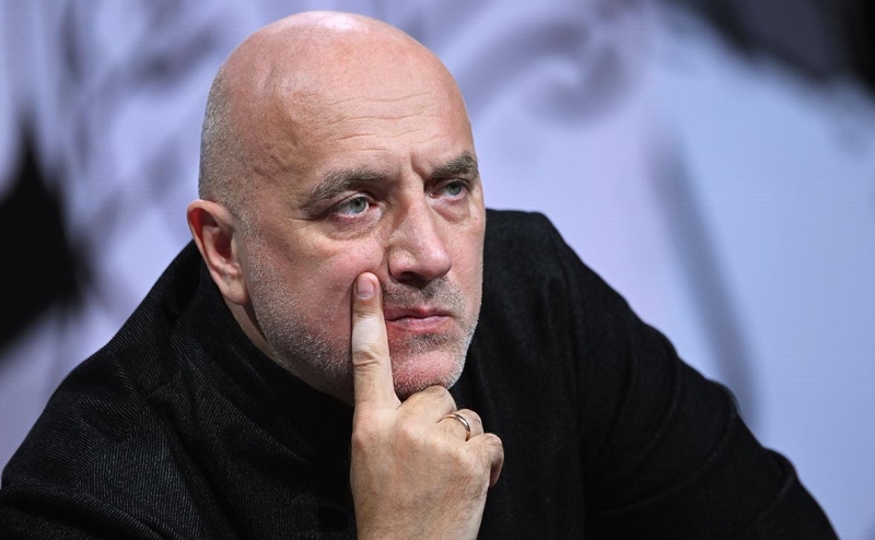 Представитель Прилепина заявила, что он «в порядке»