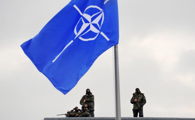 Премьер Японии решил отменить поездку на саммит НАТО