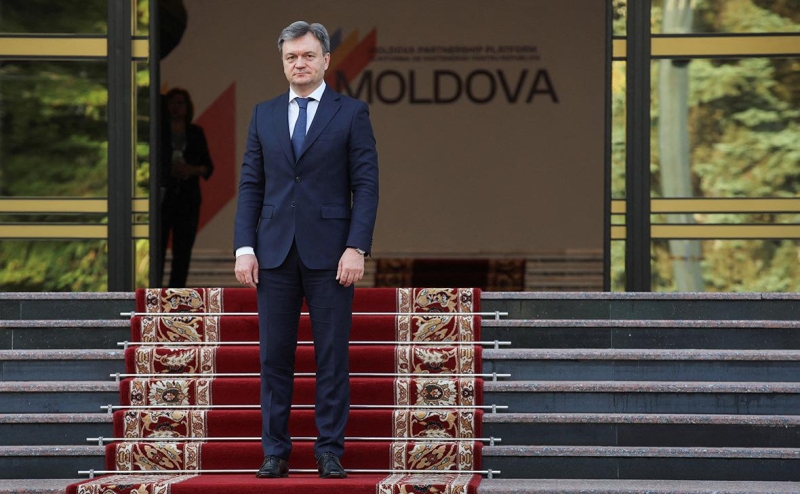 Премьер Молдавии после слов о «дочке» «Газпрома» предложил