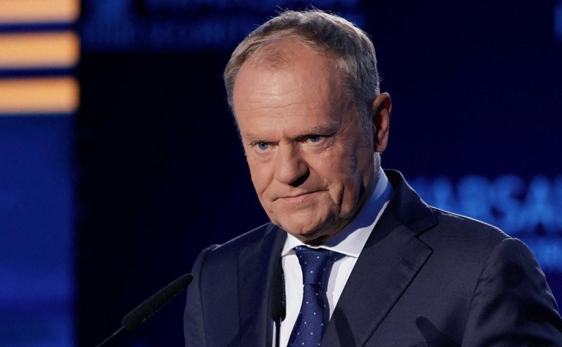 Премьер Польши заявил об инциденте близ порта в Балтийском море