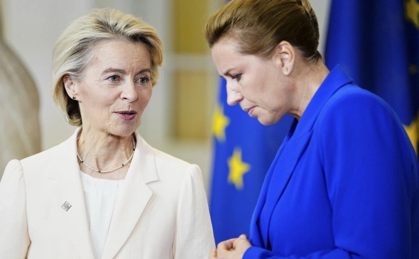 Премьер Польши заявил об инциденте близ порта в Балтийском море