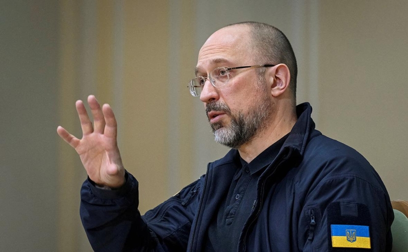 Премьер Украины сообщил о 37 поврежденных оборонных предприятиях