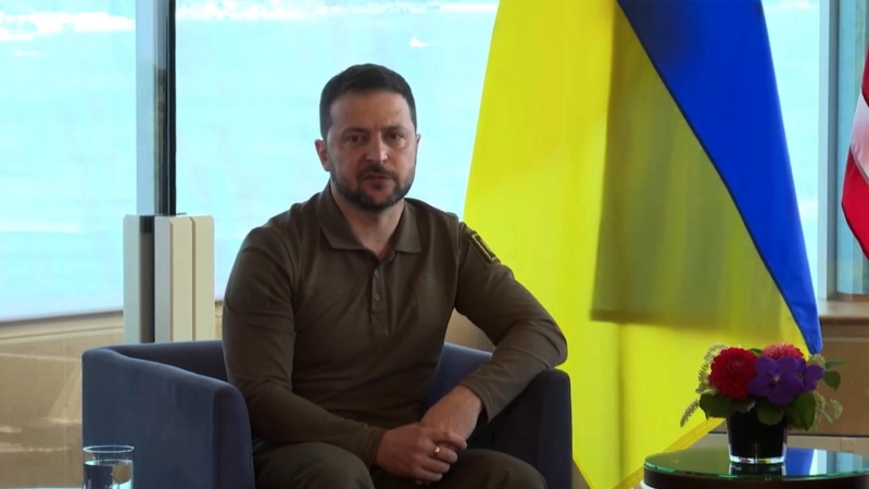 Пресс-секретарь Зеленского заявил, что его неправильно поняли о