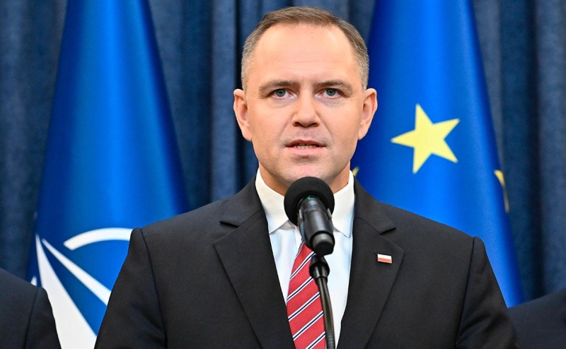 Президент Польши наложил вето на закон о выплатах украинцам