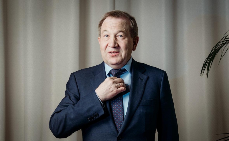 Президент РАН заявил о вопросах академиков ко многим школьным