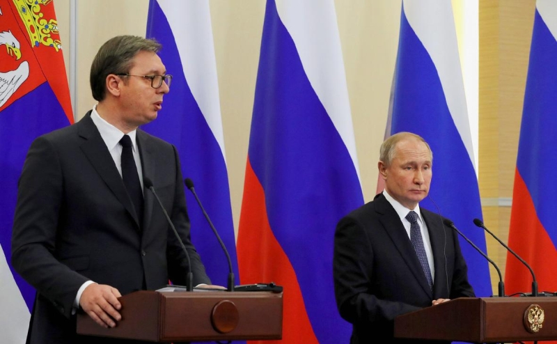 Президент Сербии попросит о разговоре с Путиным из-за новых санкций