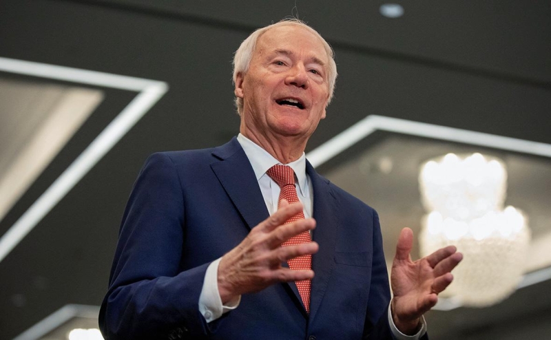 Президентскую гонку в США покинул еще один соперник Трампа