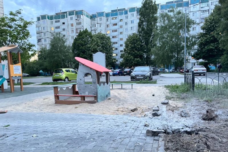 При обстреле Белгорода и окрестностей один человек погиб, 29