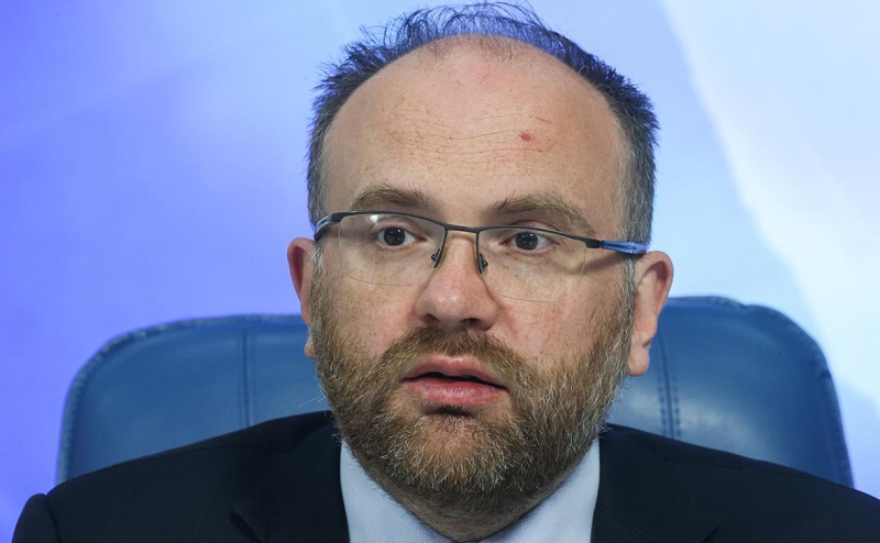 При обстреле центра Шебекино пострадали трое подростков и восемь