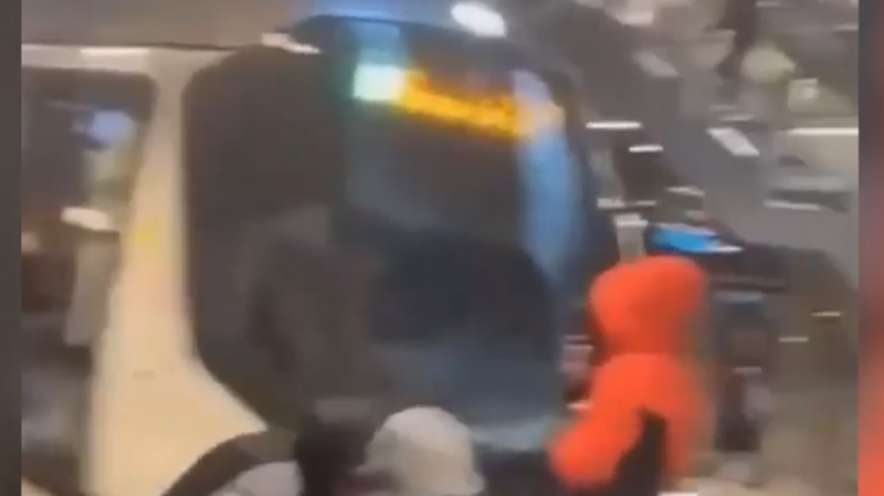 При столкновении двух трамваев в центре Страсбурга пострадали 20