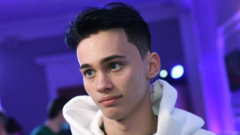 Приемный отец Милохина заявил о требовании властей снести его дом в