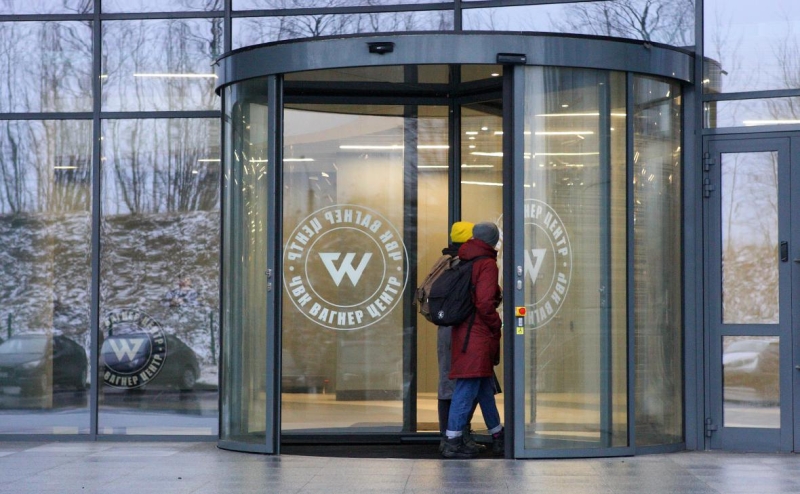 Пригожин ответил на обвинение США в покупке у Китая спутниковых