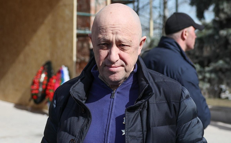 Пригожин заявил о службе сына Пескова по «подложным документам»
