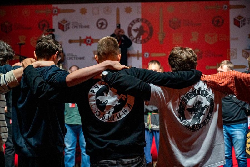 &laquo;Принцип поля картошки&raquo;. Как возникла &laquo;Русская община&raquo; и кто за ней