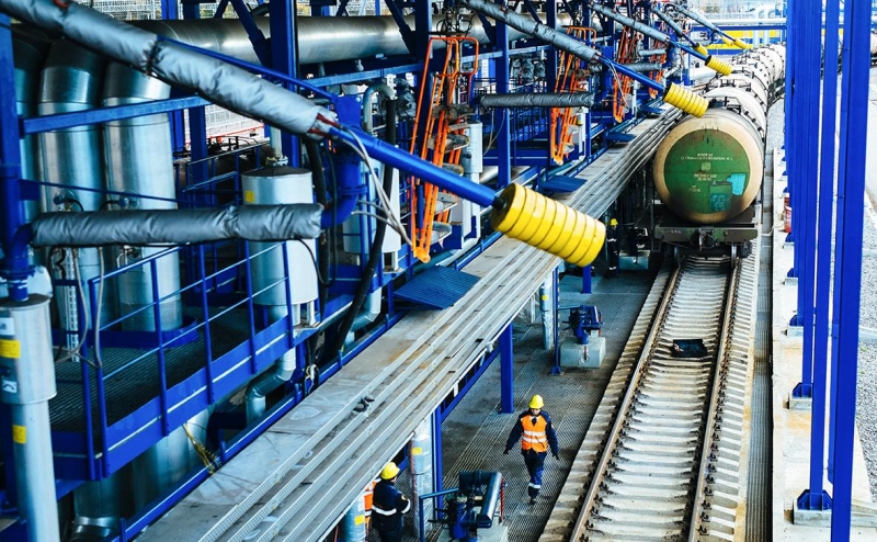 Приоритет для топлива на железных дорогах предложили продлить до зимы