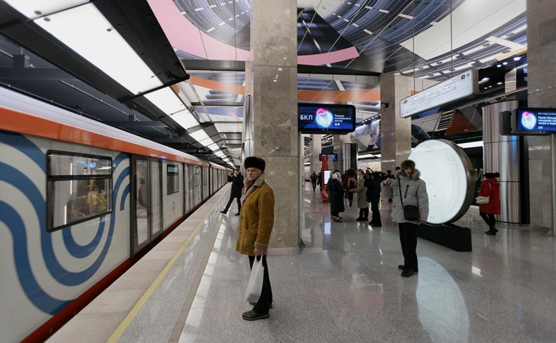 Продажи автомобилей в России выросли в два раза