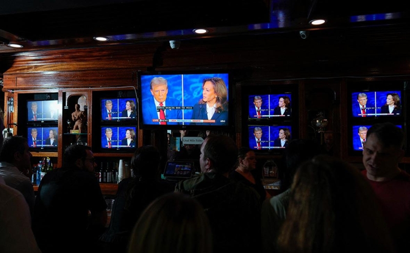 «Проглотил наживку»: что американские СМИ пишут о дебатах Трампа с