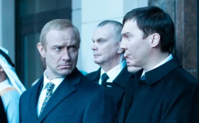 Проханов объяснил «несахарный образ президента» в книге о копии