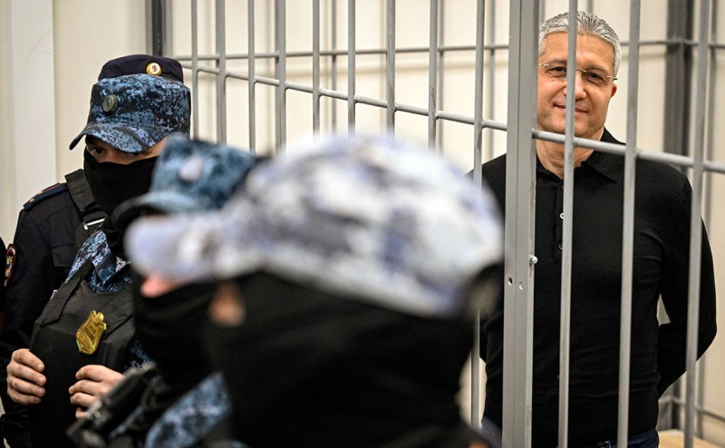 Прокуратура потребовала передать государству имущество Тимура Иванова