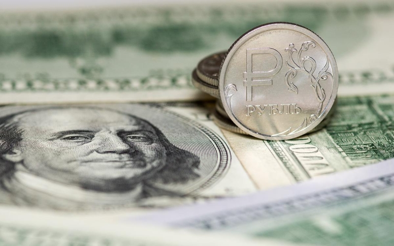 &laquo;Прокурор современный попался&raquo;. Главное с форума &laquo;Финополис&raquo;