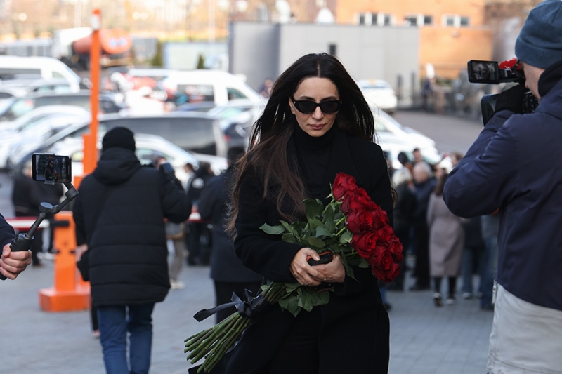 Прощание с ведущим «Утренней звезды» Юрием Николаевым. Фото