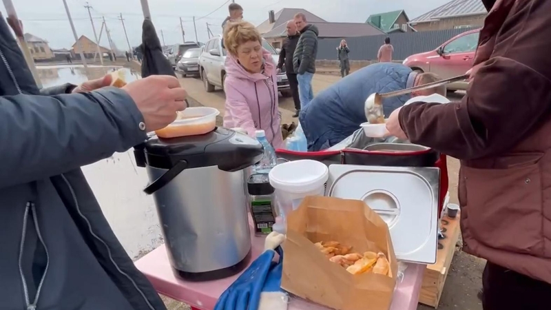 &laquo;Просто наблюдаем и поверить не можем&raquo;. Как в Оренбурге ждут