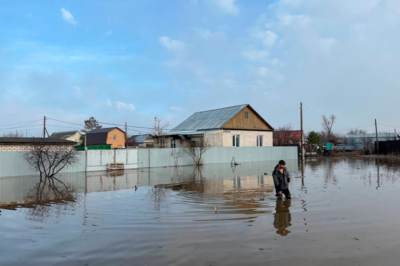 &laquo;Просто наблюдаем и поверить не можем&raquo;. Как в Оренбурге ждут