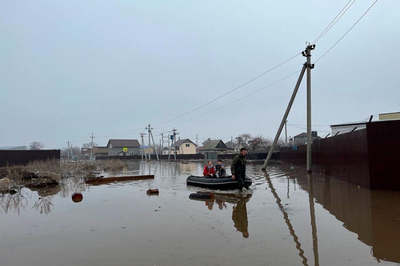 &laquo;Просто наблюдаем и поверить не можем&raquo;. Как в Оренбурге ждут
